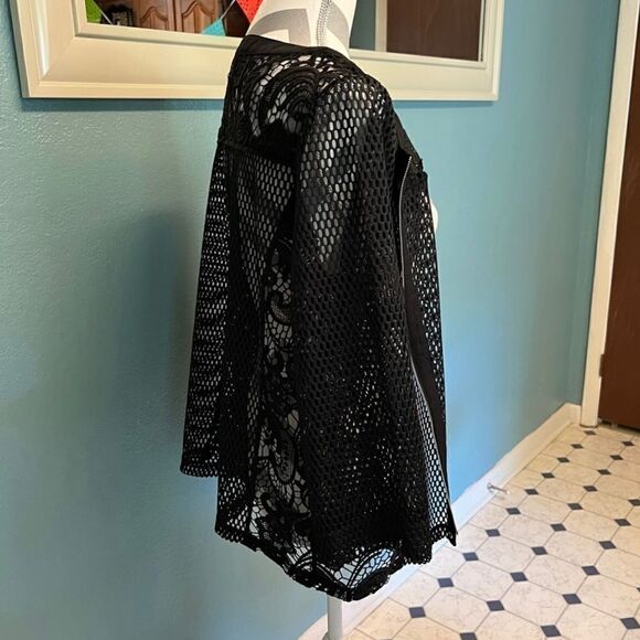 Multoples Black mesh zippered light weight jacket or cover up - Picture 4 of 5